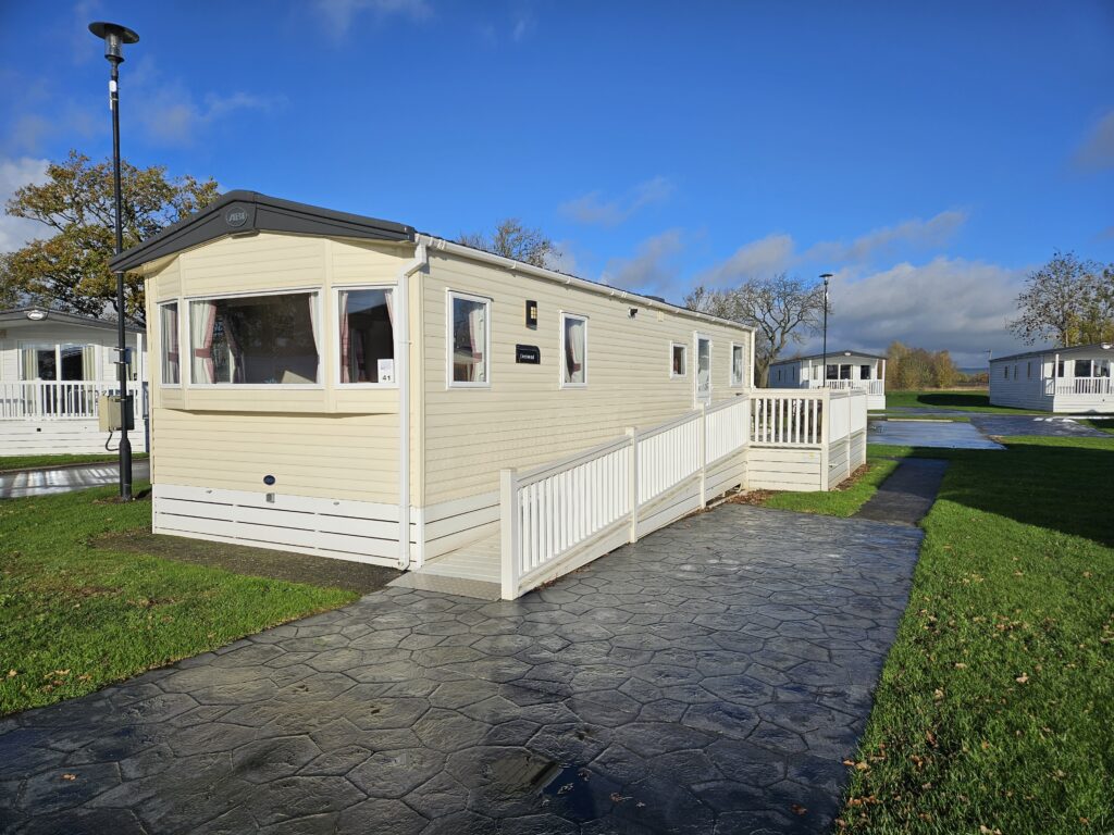 Maple Grove MG41 private caravan accommodation at Flamingo Land
